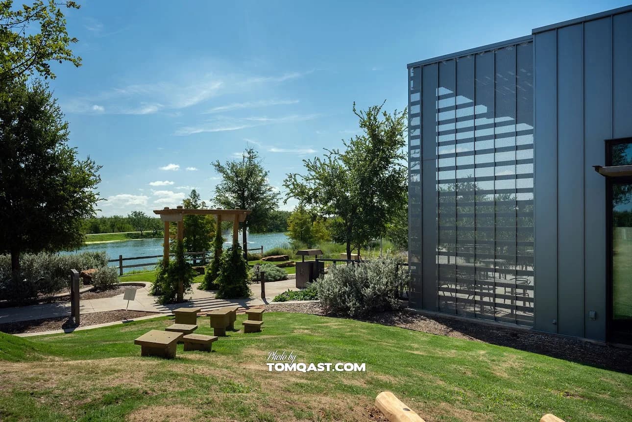 Phoenix Pho lakeside terrace and building exterior